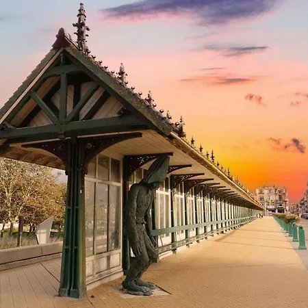 Axelle 4 בלנקנברג